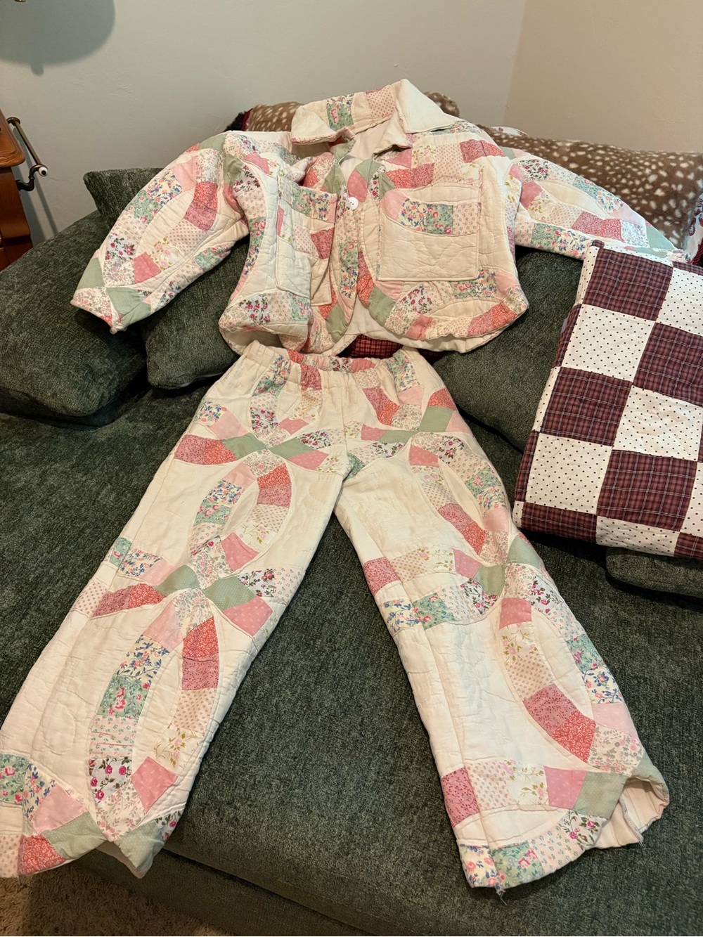 Vintage Wedding Ring Quilt Set